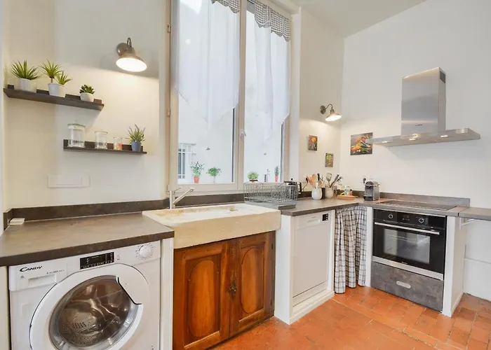 Le Cocon Des Deux Sirenes - Studio Cosy Pour 2 A Nancy